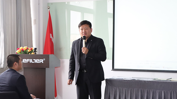 利菲爾特 利菲爾特